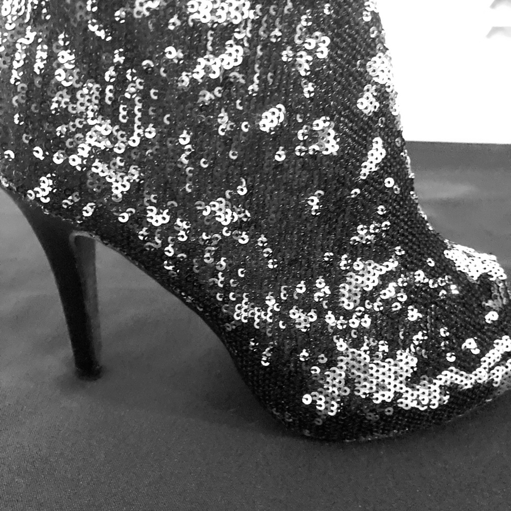 Fredricks of Hollywood Sequin Black Booties